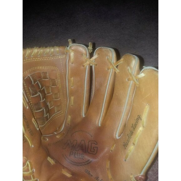 MAG PLUS MP-3797 BASEBALL GLOVE Mitt 12” RHT Right Hand Throw Hand *NICE SHAPE* - Picture 5 of 9